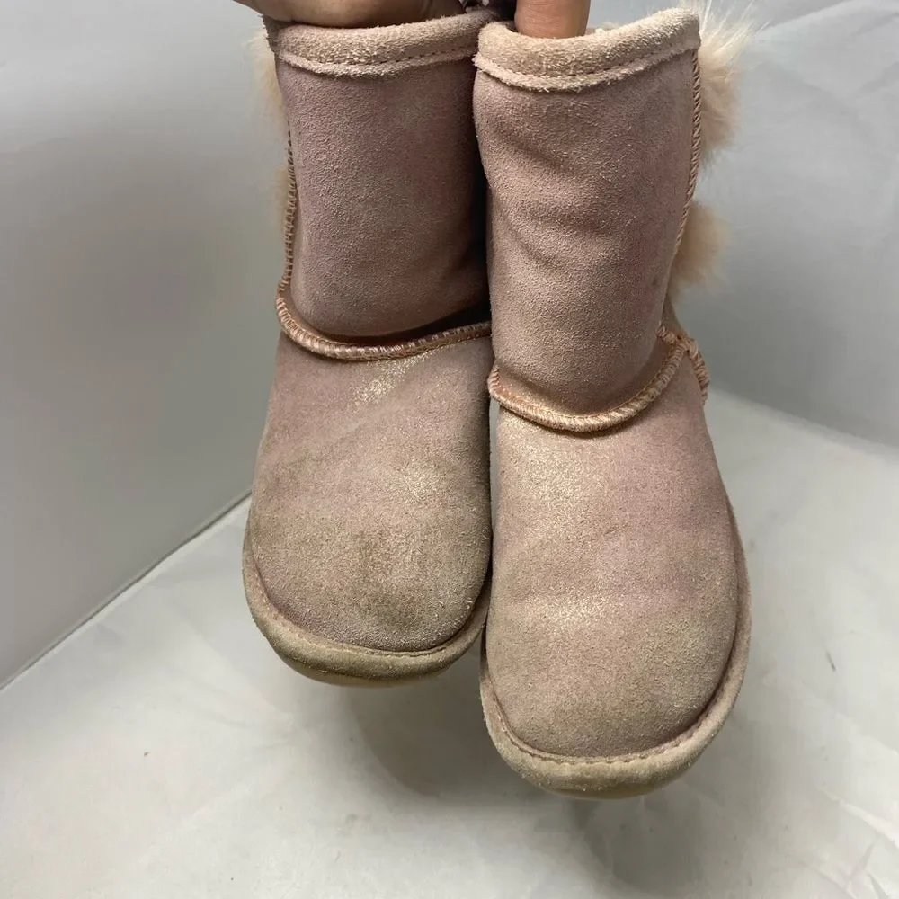 BEARPAW Elle Exotic Pink faux fur Youth Boots - Size 12 - GUC
